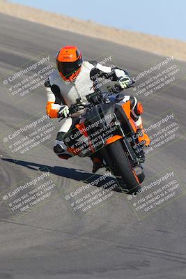 media/Sep-25-2023-Moto Forza (Mon) [[81ffa65e0a]]/A Group/Session 2 (Turns 9 and 10)/